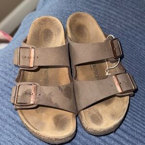 Birkenstock Arizona Kids Birkibuc - Mocha size 33 (USA 2) worn for one vacation